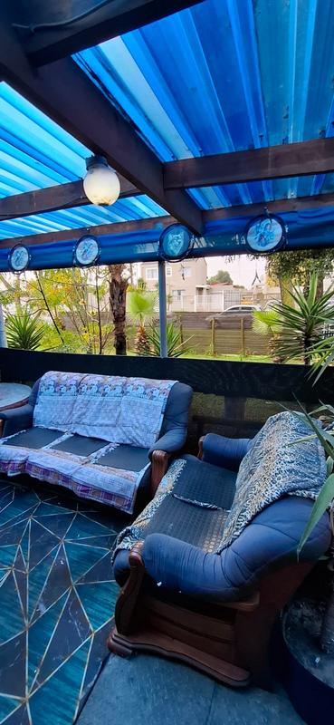 2 Bedroom Property for Sale in Ruyterwacht Western Cape